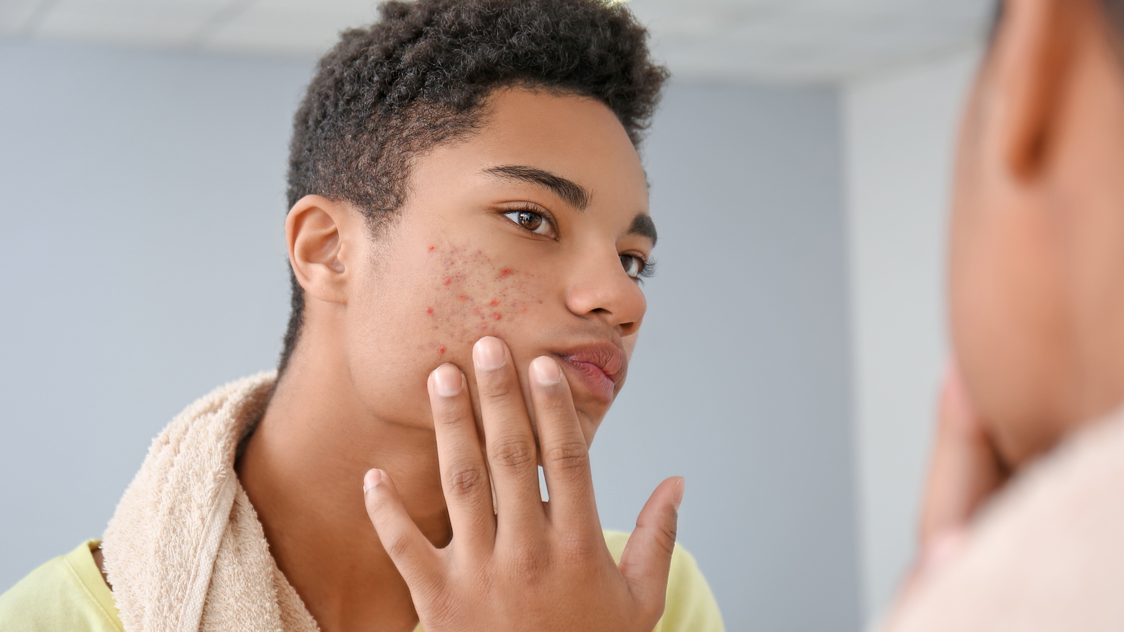 5 Reasons Men's Makeup Is Trending in 2025