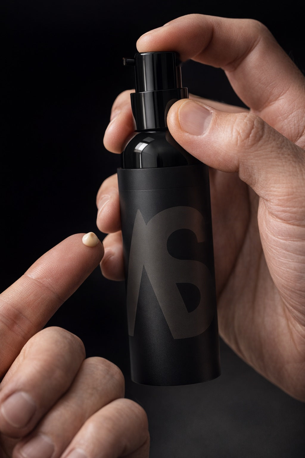 Man holding a Stealth Blender bottle